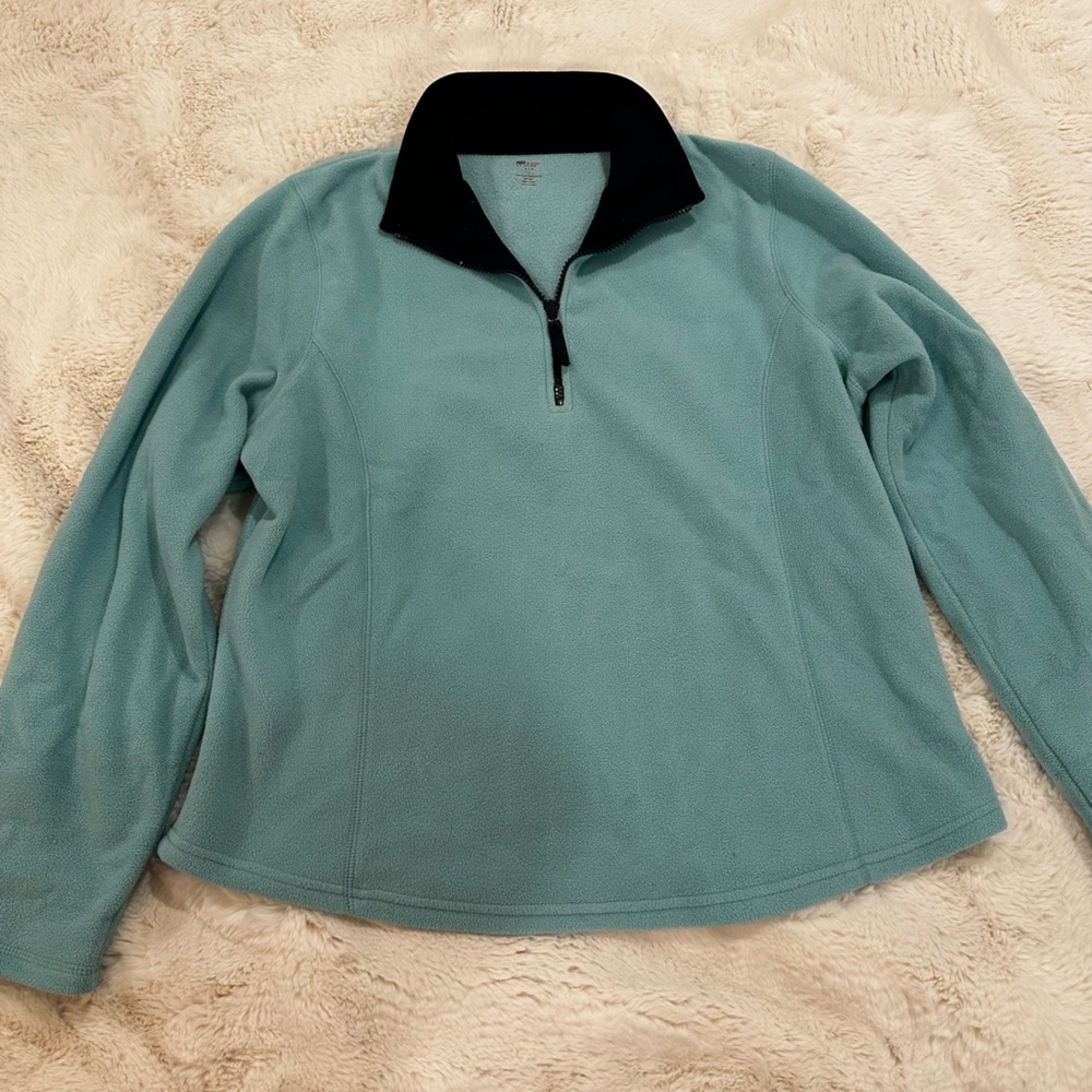 Size L shirt